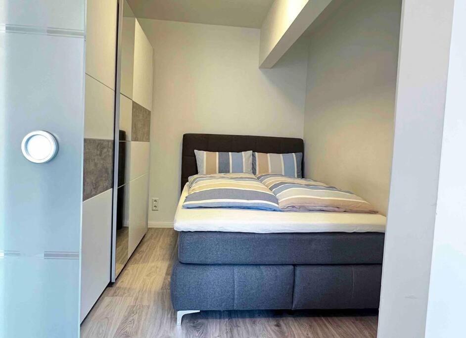 Апартаменты Beste Lage - Altstadt City Dusseldorf - 1,5 Zimmer Экстерьер фото